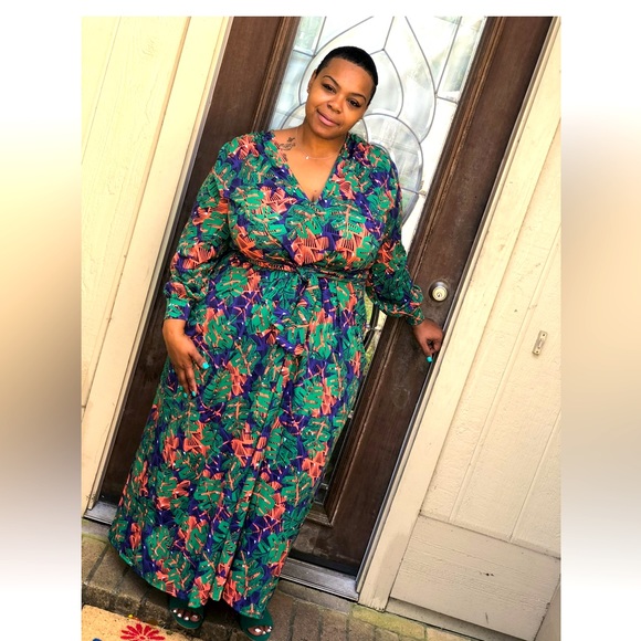 Womens plus size clothing - Picture 1 of 2
